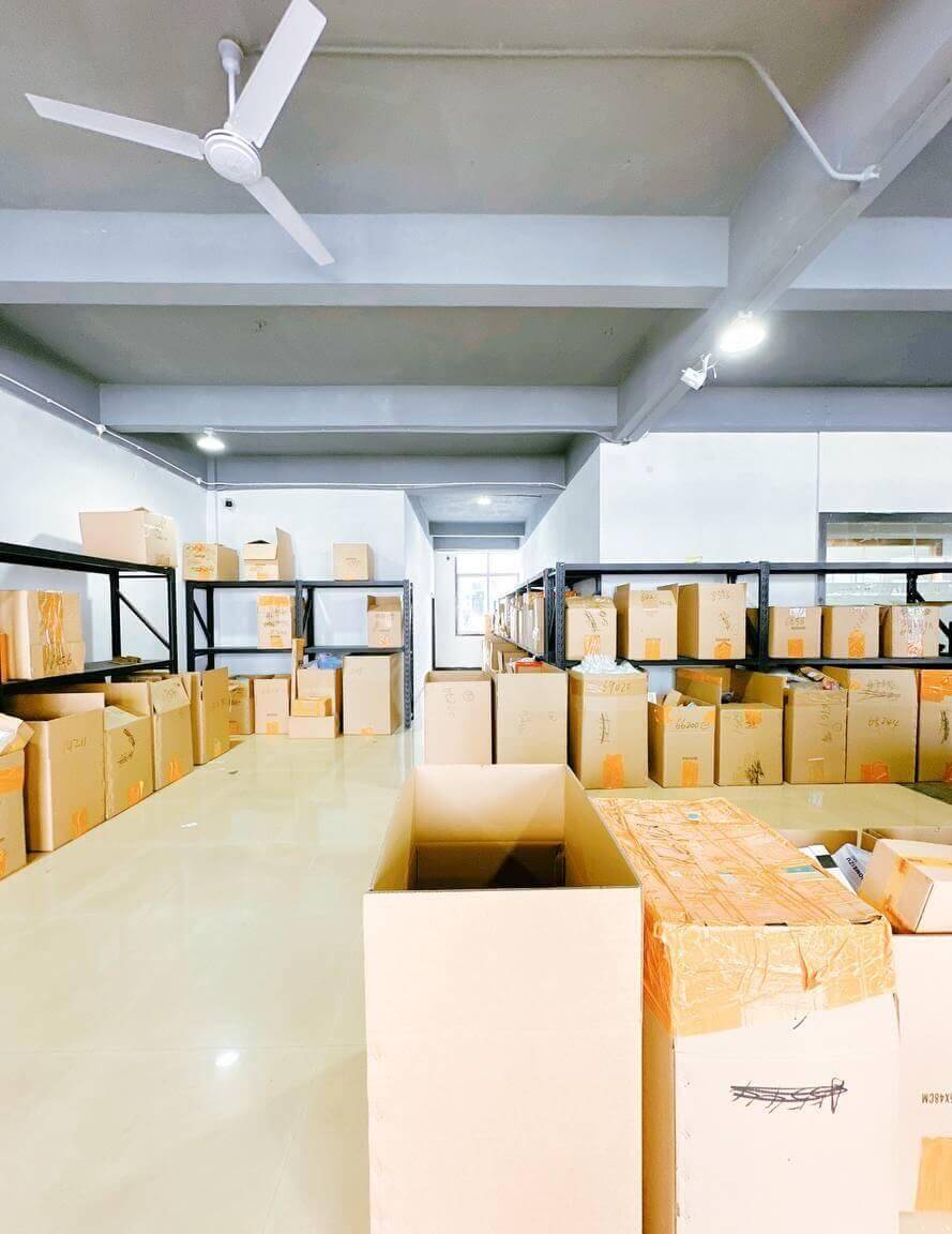 CargoVIP168 国际物流仓库打包整理区